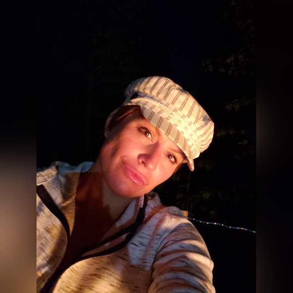 Men's/Women's/Girls Clothing & Accessories - Picture 14 of 16